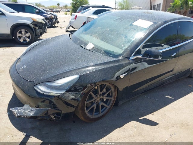 2019 TESLA MODEL 3 5YJ3E1EA8KF395829 Photo 5