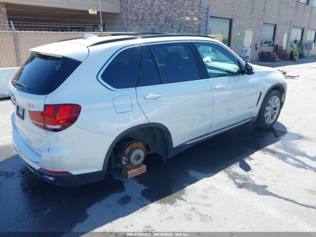 2016 BMW X5 5UXKR0C52G0U12547 Photo 3
