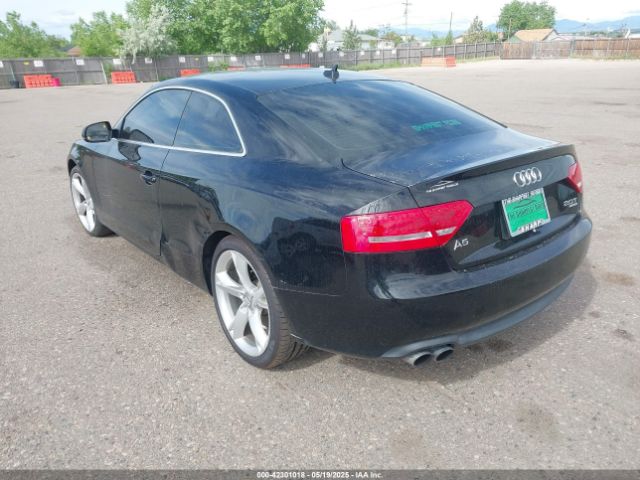 2010 AUDI A5 WAULFAFR2AA069370 Photo 2