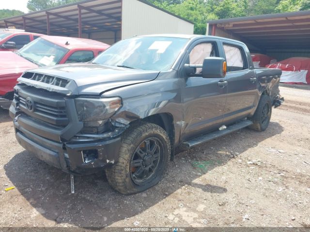 2017 TOYOTA TUNDRA 5TFEW5F1XHX224073 Photo 1