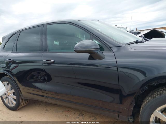 WP1AA2A20HKA89404 Porsche Cayenne Platinum Edition