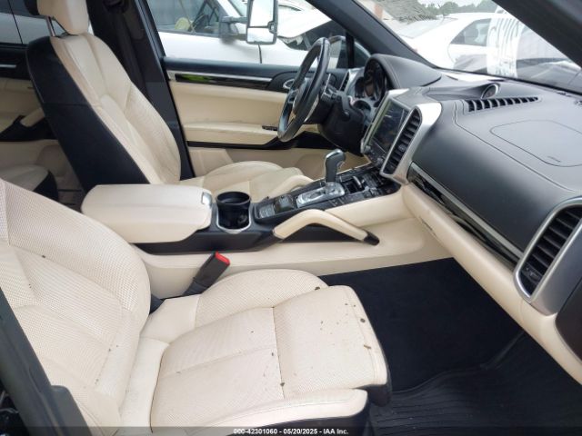 WP1AA2A20HKA89404 Porsche Cayenne Platinum Edition