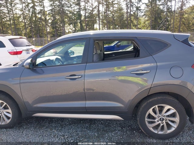 42301066 :رقم المزاد ، KM8J3CA4XHU385128 vin ، 2017 Hyundai Tucson Se مزاد بيع