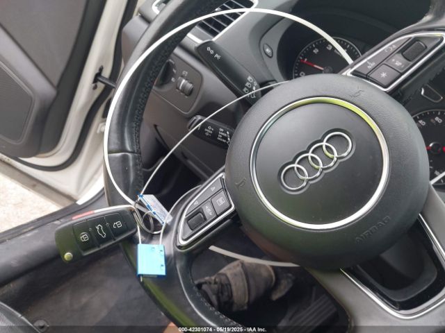 WA1EFCFS2FR008193 Audi Q3 2.0t Premium Plus