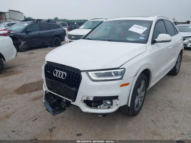 WA1EFCFS2FR008193 Audi Q3 2.0t Premium Plus