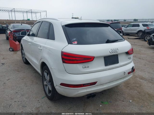 WA1EFCFS2FR008193 Audi Q3 2.0t Premium Plus