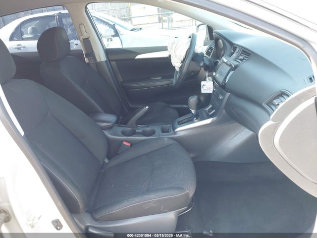 3N1AB7AP6KY358590 Nissan 2019