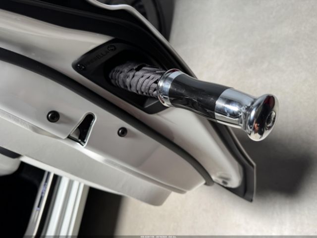SCATD6C09NU209759 Rolls-Royce Ghost Black Badge