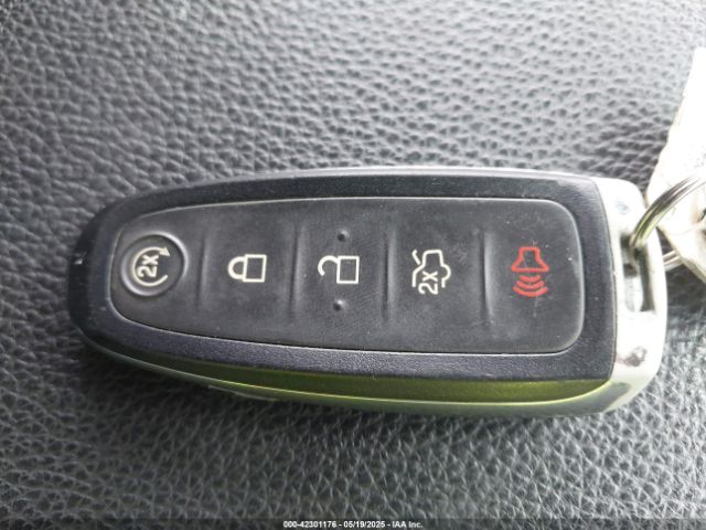 1FMJU2AT3HEA65772 Ford Expedition Limited