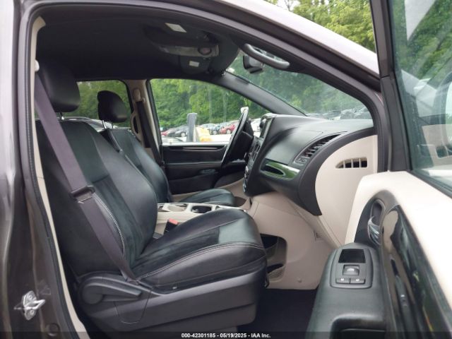 2C4RDGCG7HR561150 Dodge Grand Caravan Sxt