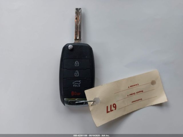 KNDJN2A23E7025748 KIA Soul