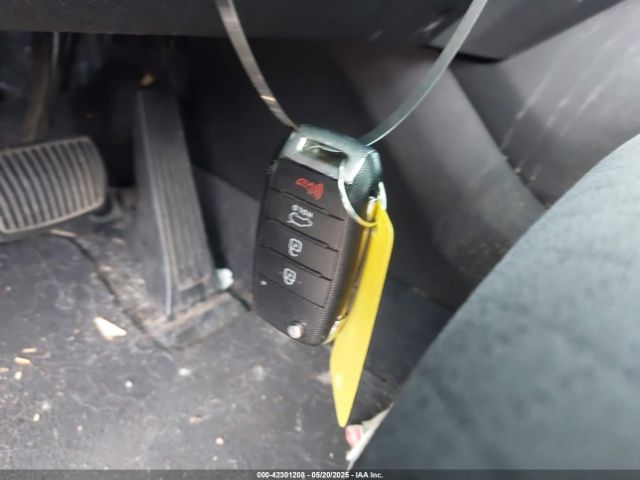 5XYPGDA39GG090912 KIA Sorento 2.4l Lx
