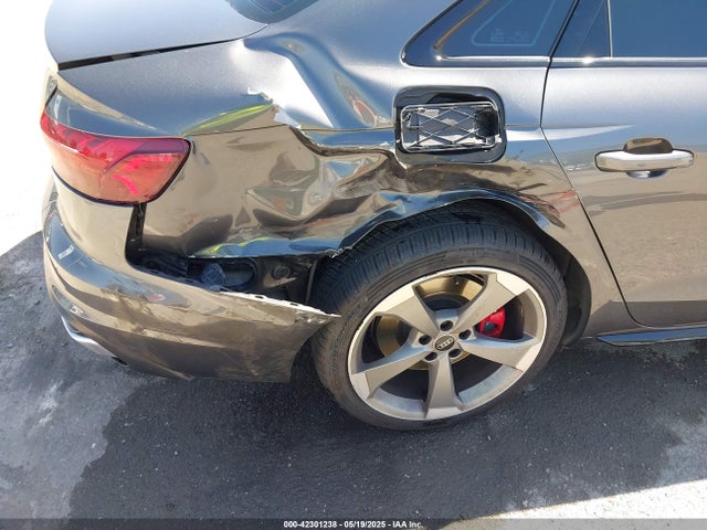 2022 AUDI A4 WAUEAAF47NN012401 Photo 5