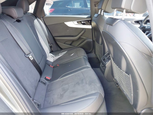 2022 AUDI A4 WAUEAAF47NN012401 Photo 7