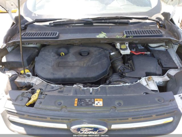 1FMCU9G96FUC64010 Ford ESCAPE SE