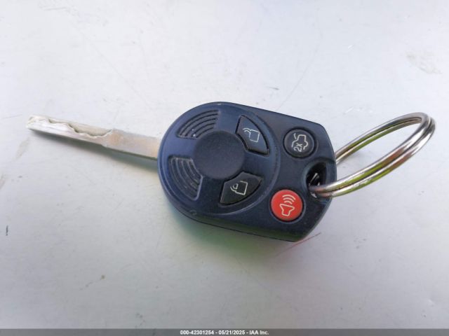 1FMCU9G96FUC64010 Ford ESCAPE SE