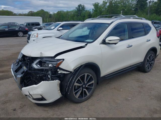 JN8AT2MV2HW026450 Nissan Rogue Sl