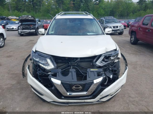 JN8AT2MV2HW026450 Nissan Rogue Sl