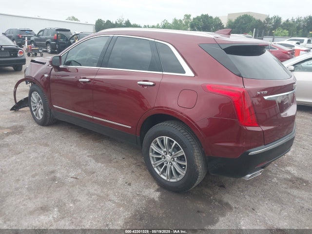 2018 CADILLAC XT5 1GYKNCRS8JZ212006 Photo 2