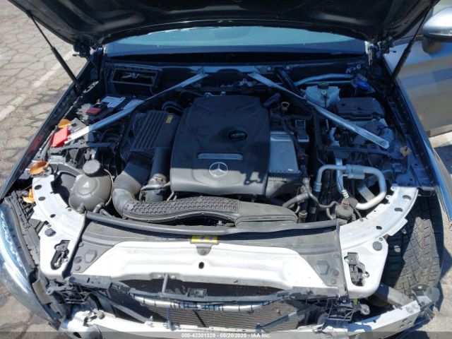 WDDWJ4JB2HF503557 Mercedes-Benz C 300
