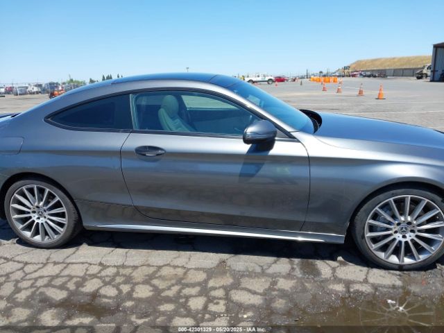 WDDWJ4JB2HF503557 Mercedes-Benz C 300