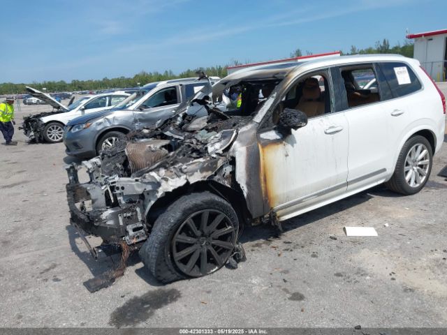 2016 VOLVO XC90 YV4A22PLXG1018954 Photo 1