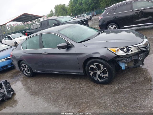 1HGCR2F38HA135783 Honda ACCORD LX