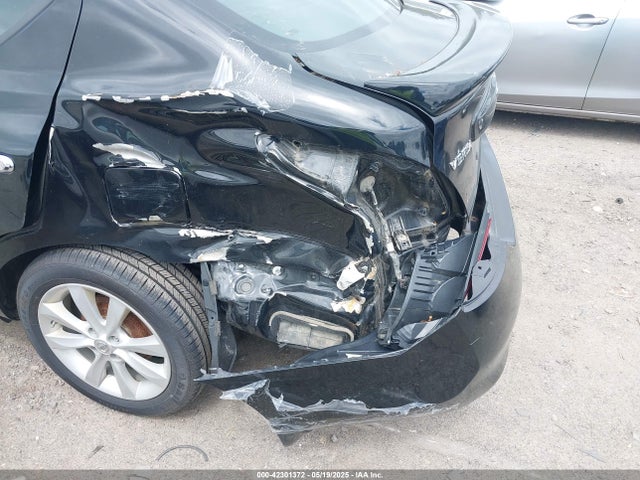 3N1CN7AP9EL860219 Nissan Versa