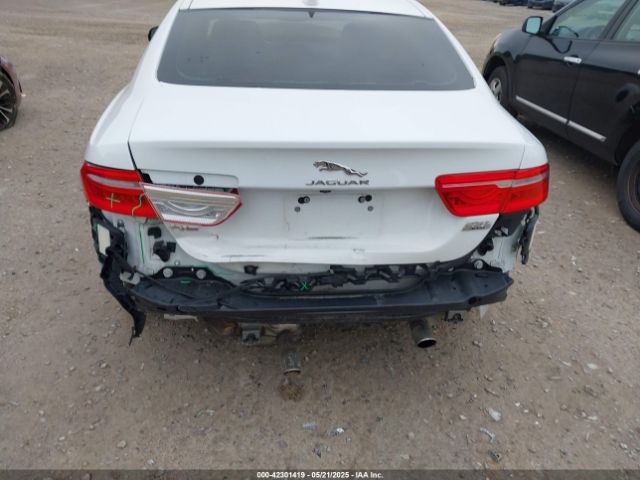 2019 JAGUAR XE SAJAJ4FX7KCP44274 Photo 5