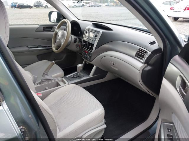 2013 SUBARU FORESTER JF2SHABC0DH430621 Photo 4