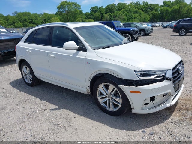 2018 AUDI Q3 WA1ECCFSXJR020965 Photo 0