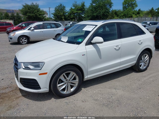 2018 AUDI Q3 WA1ECCFSXJR020965 Photo 1