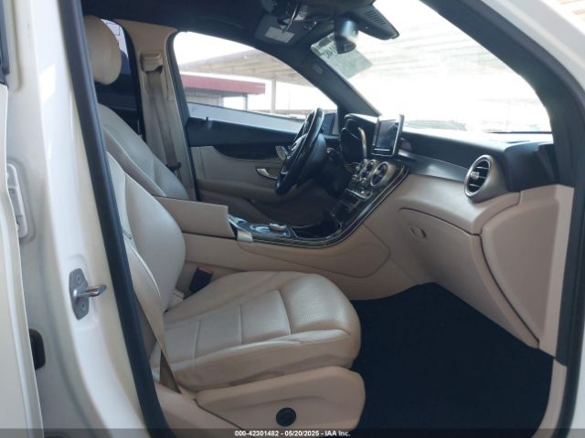 WDC0G4KB4JV075901 Mercedes-Benz m274