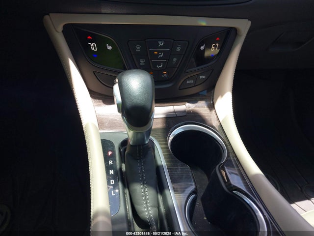 LRBFXBSAXLD230048 Buick lcv