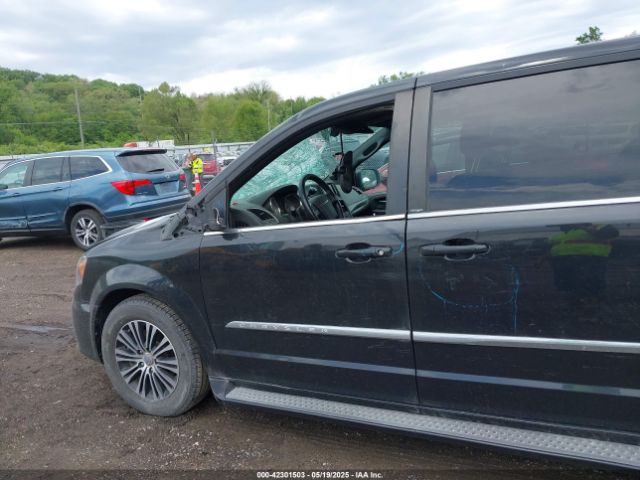 2C4RC1HG7ER188616 Chrysler 2014