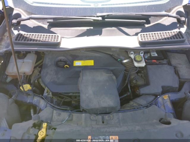1FMCU9GX2GUC47933 Ford ESCAPE SE