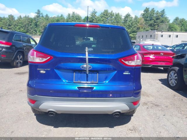 1FMCU9GX2GUC47933 Ford ESCAPE SE