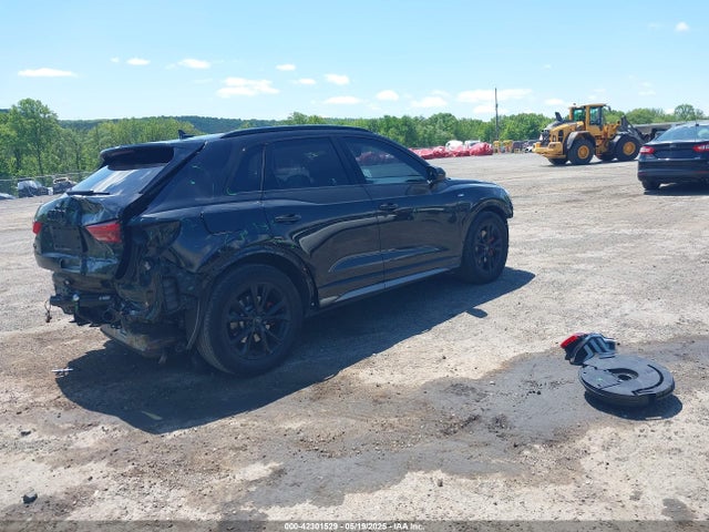 2023 AUDI Q3 WA1EECF3XP1054494 Photo 3