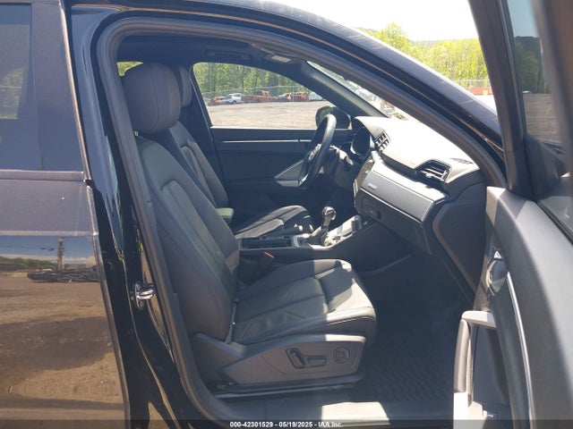 2023 AUDI Q3 WA1EECF3XP1054494 Photo 4
