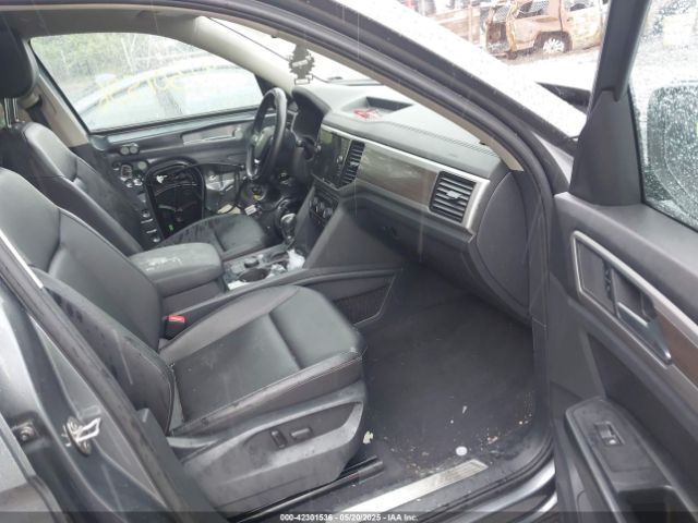 2019 VOLKSWAGEN ATLAS 1V2MR2CA1KC615261 Photo 4