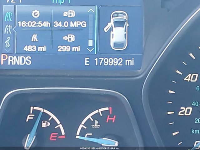 1FADP3F28EL267275 Ford FOCUS SE