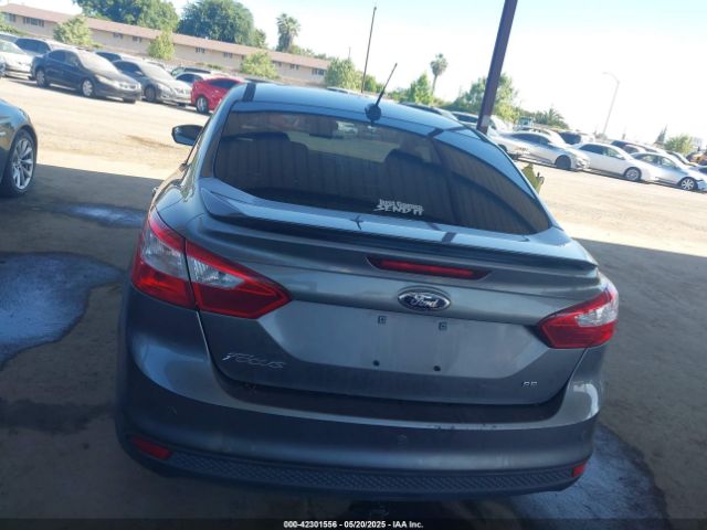 1FADP3F28EL267275 Ford FOCUS SE