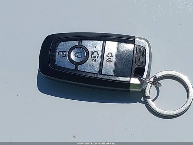 3FA6P0LU2JR261268 Ford Fusion Hybrid Se
