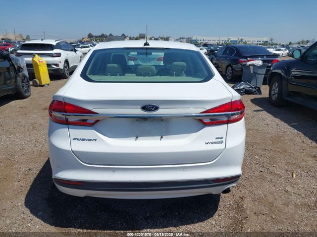 3FA6P0LU2JR261268 Ford Fusion Hybrid Se