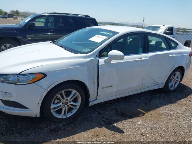 3FA6P0LU2JR261268 Ford Fusion Hybrid Se