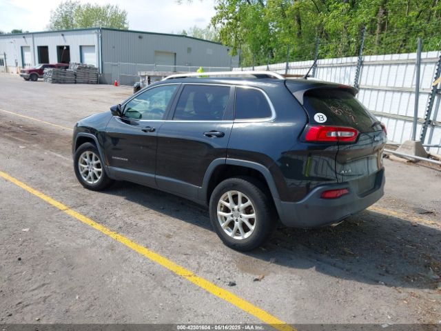 1C4PJMCS3EW184984 Jeep Cherokee Latitude