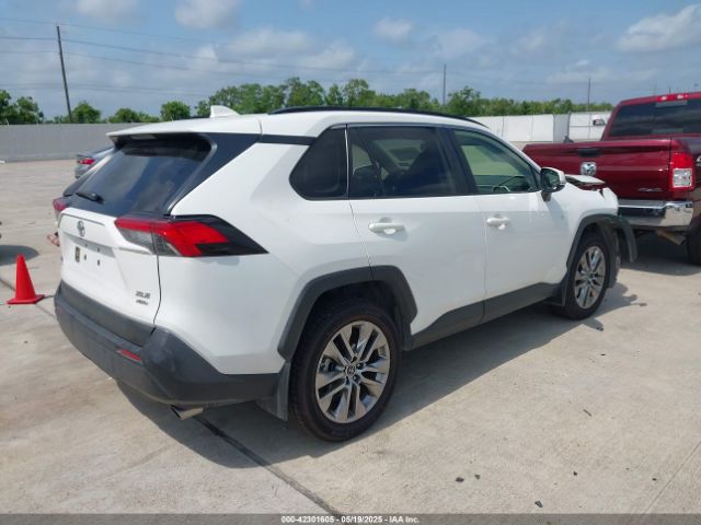 JTMA1RFV8KD507846 Toyota Rav4 Xle Premium