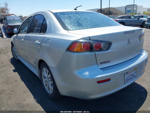 2011 MITSUBISHI LANCER JA32U2FU8BU007534 Photo 2