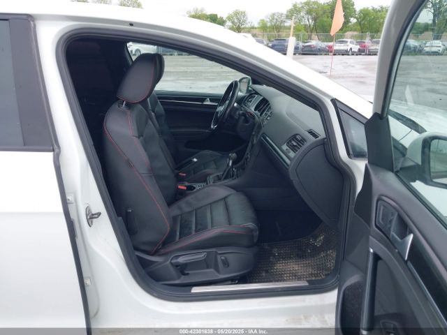 2017 VOLKSWAGEN GOLF GTI 3VW547AUXHM026857 Photo 4