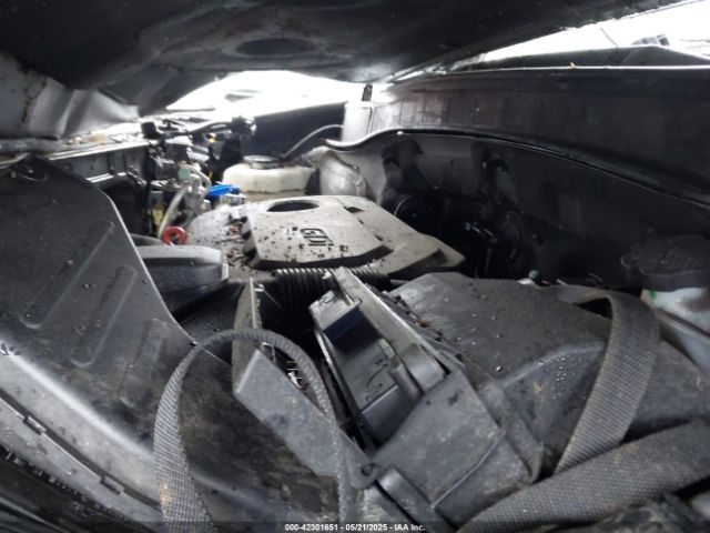 5NMZUDLB0HH009017 Hyundai Santa Fe Sport 2.4l